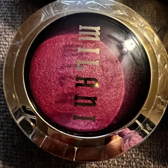 Milani Baked Blush Set - LOT OF 4 brand new sealed in package blushes - Picture 3 of 6